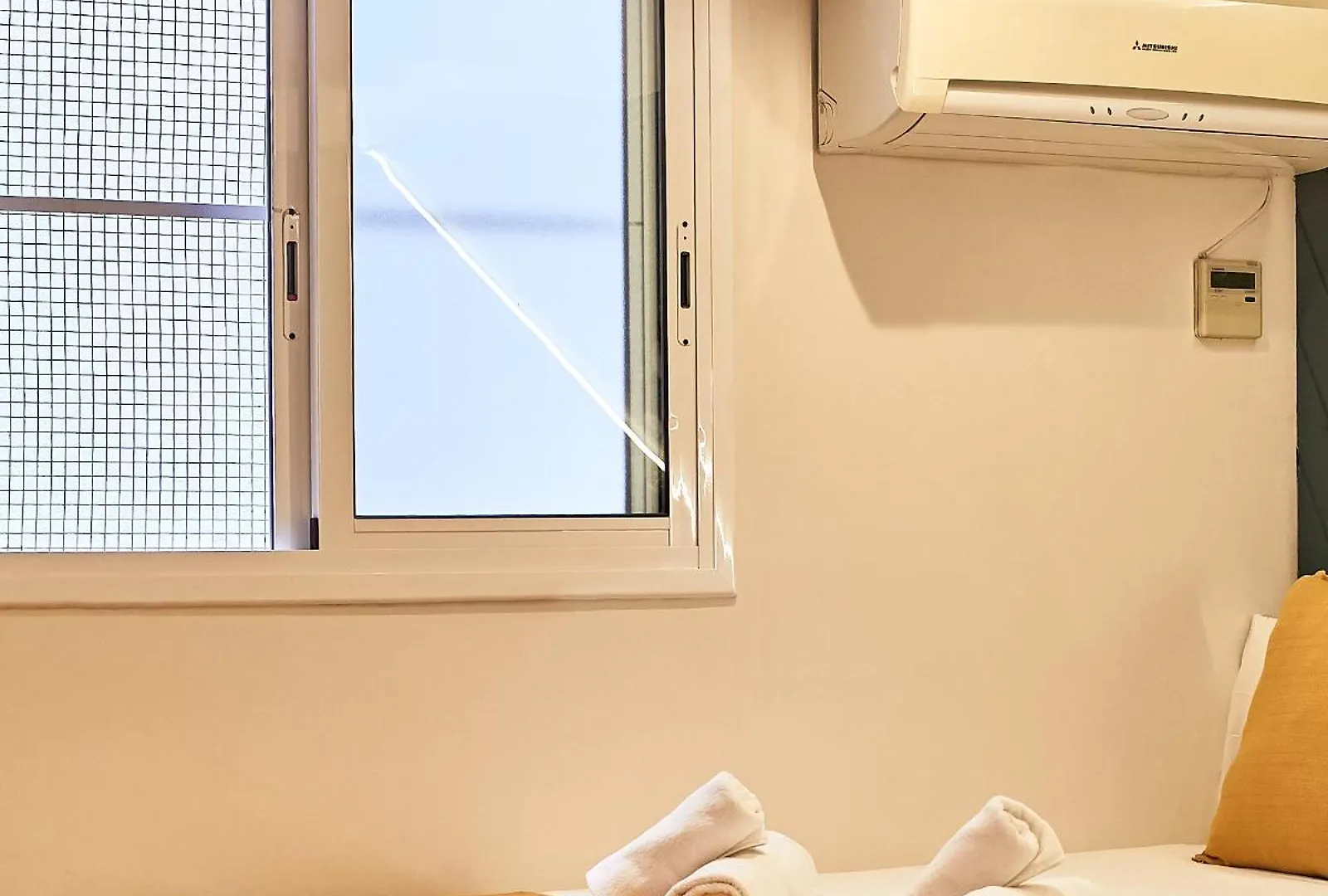 Sun & Moon Hostel Барселона 0*,